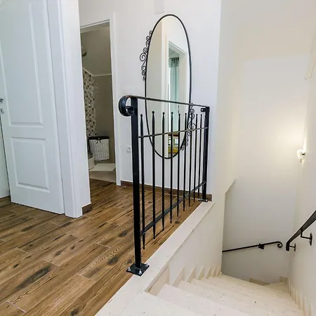 Barbara - Two Bedroom