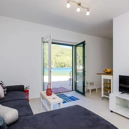 Barbara - Two Bedroom Ferienhaus Ston